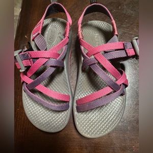 Chacos little girl